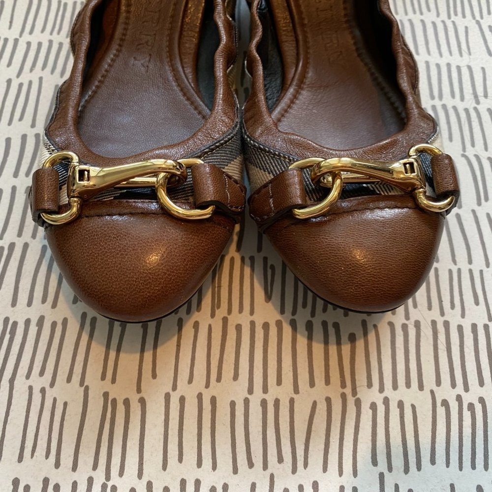BURBERRY Check Pattern Ballet Flats - Picture 6 of 9